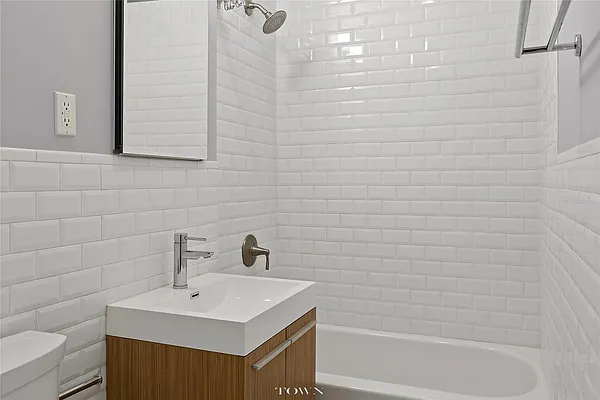 Rented by Town Residential | media 16