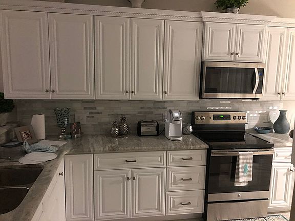 5th image of 10460 Washingtonia Palm Way APT 1328