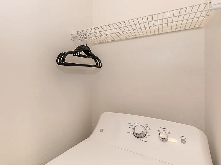 Eagle's Point Apartments — Photo 41