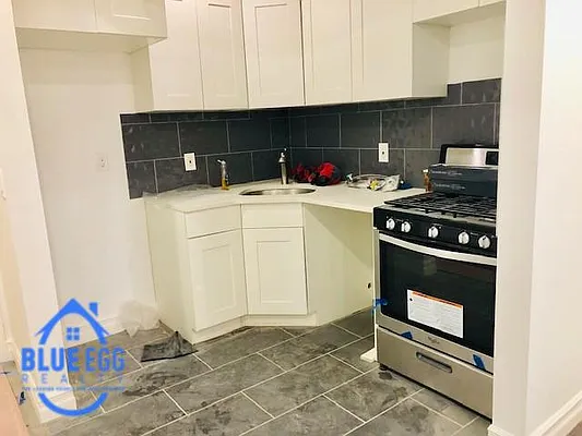 Rented by Blue Egg Realty Corp | media 16