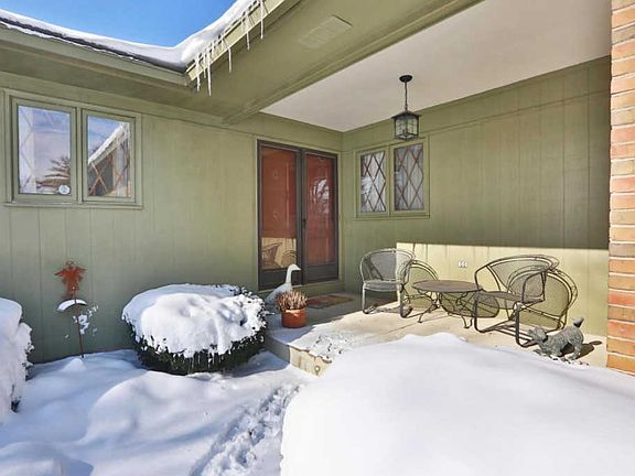 4th image of 1174 Middleport Dr