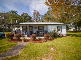 77 Antioch Dr, Laurel, MS 39443