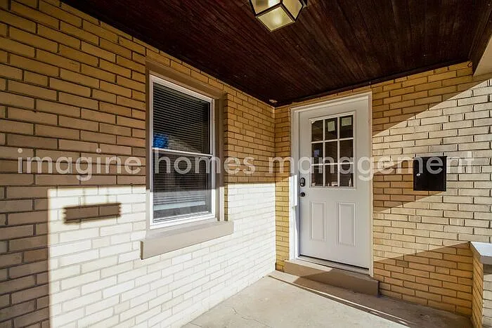 3704 Brotherton Rd — Photo 13
