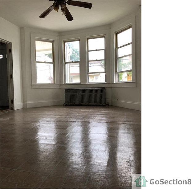 1st image of 366 Broadway #1