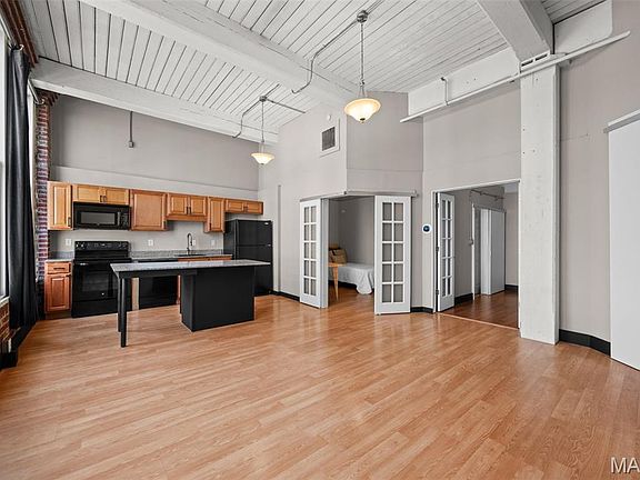 2nd image of 507 N 13th St APT 302