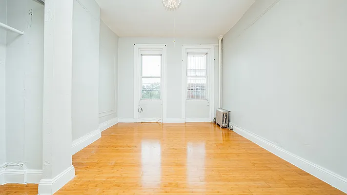 Rented by Nooklyn NYC LLC | media 15