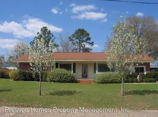 202 Deerfield Dr, Enterprise, AL 36330