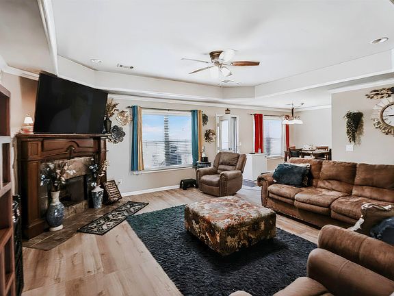 3rd image of 4008 Madrid Dr