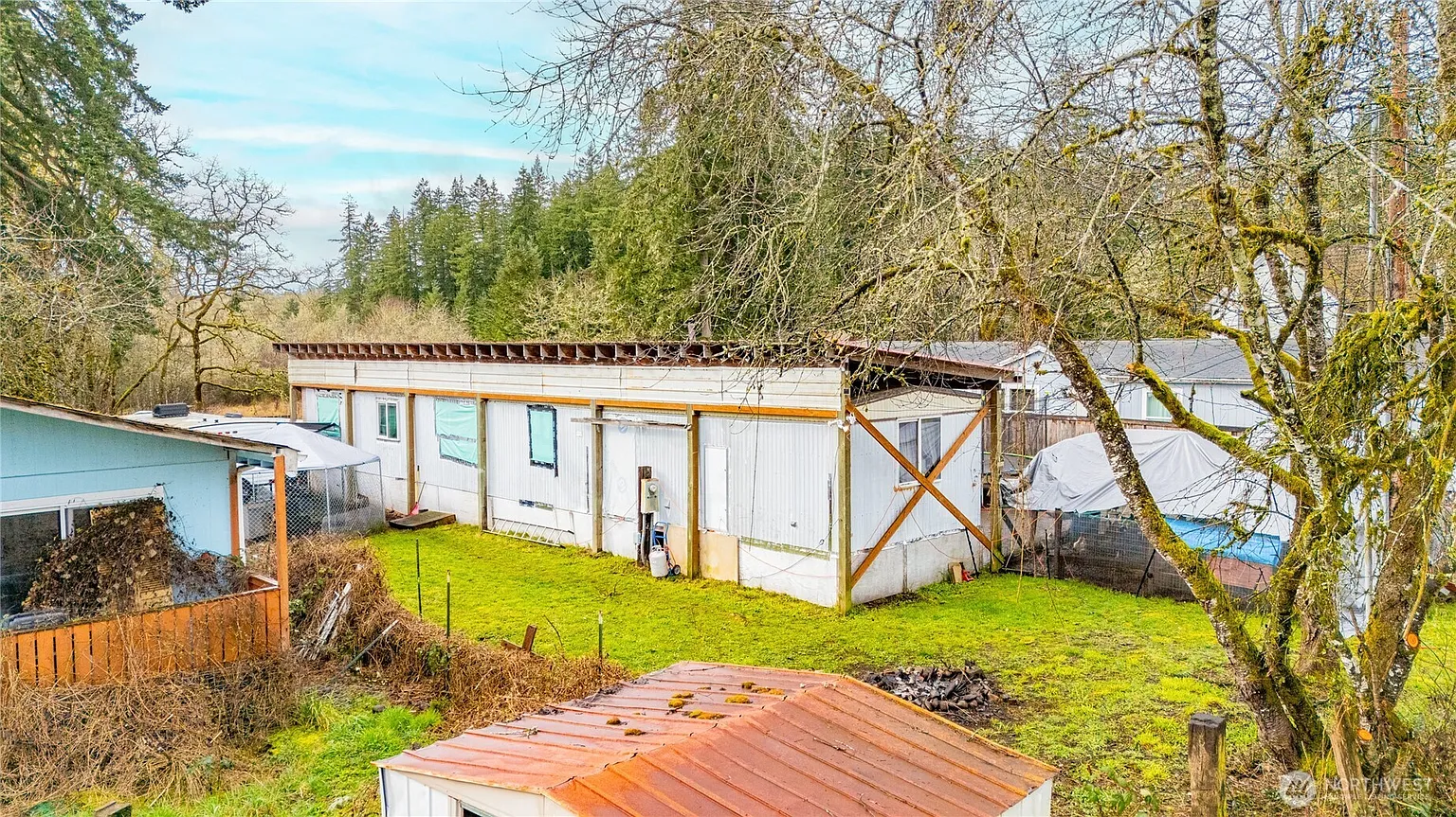 408 W Eagle Avenue photo 1