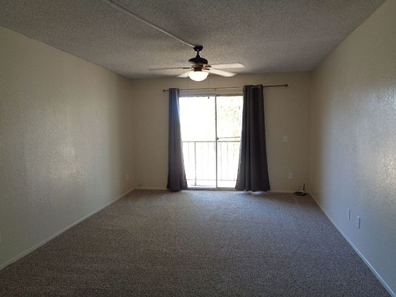 4th image of 2822 E Kathleen Rd #203