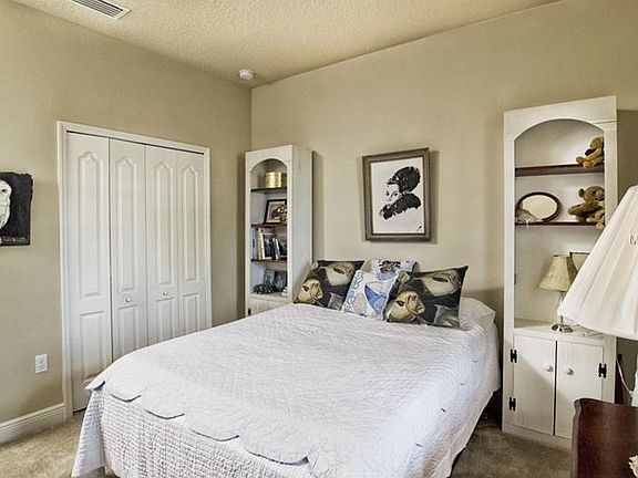 5th image of 5059 Neptune Cir