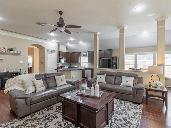 5th image of 7818 Foster Brook Ln