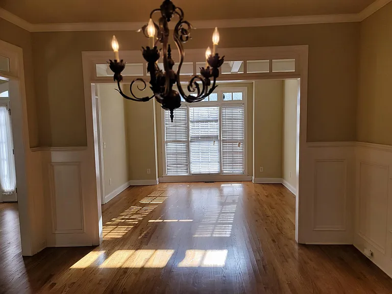 411 Wallis Farm Way — Photo 8