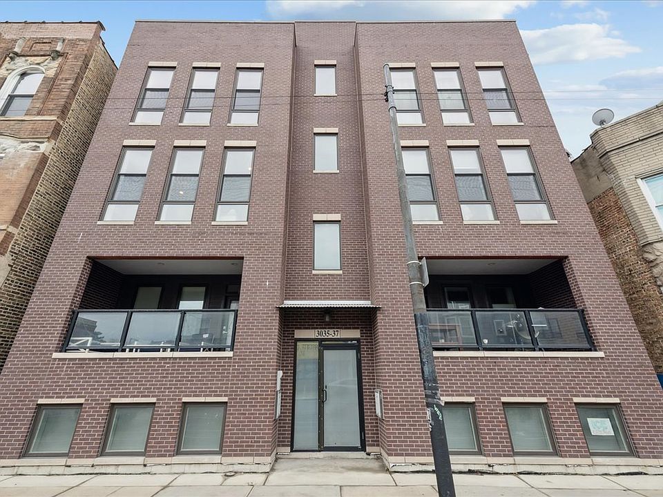 1st image of 3035 W Belmont Ave Unit 2E