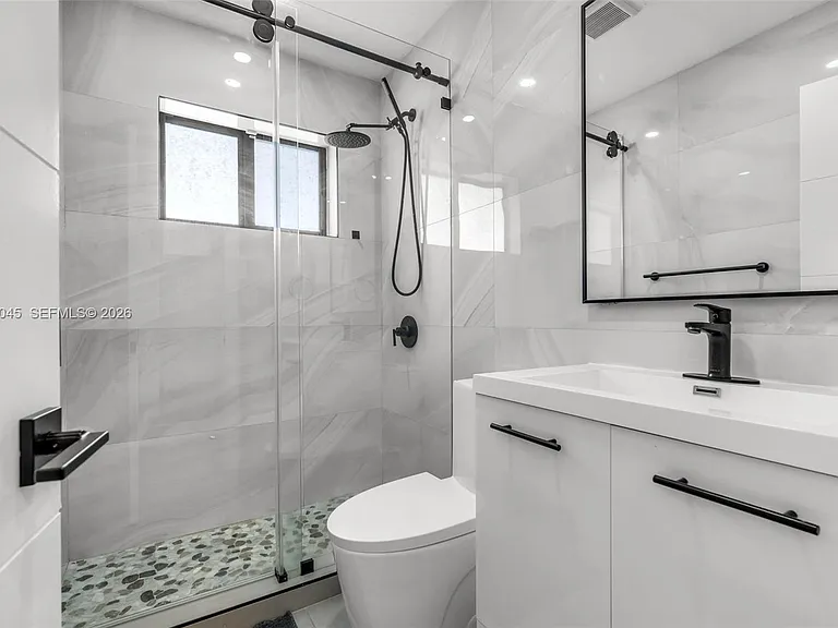 11220 SW 181st Ter — Photo 21