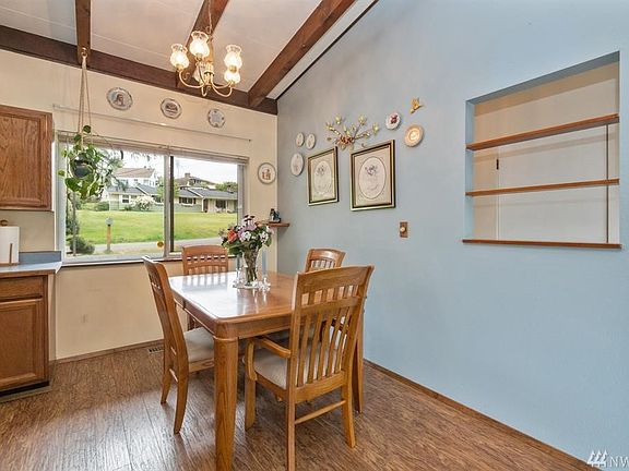 5th image of 3603 Butler Dr
