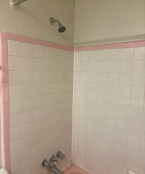 22 E Ross Ave #10 — Photo 2