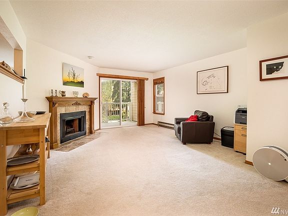5th image of 2740 76th Ave SE APT 302