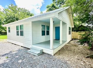 519 1/2 N Van Buren St, Covington, LA 70433