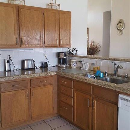 4th image of 1170 Winnipeg Ct