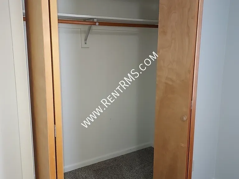 1614 SW College Ave #C — Photo 16