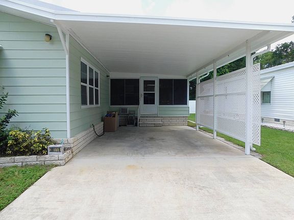 2nd image of 38118 Overbrook Blvd