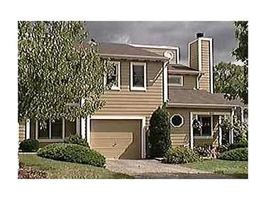 602 Brighton Woods Rd photo 1