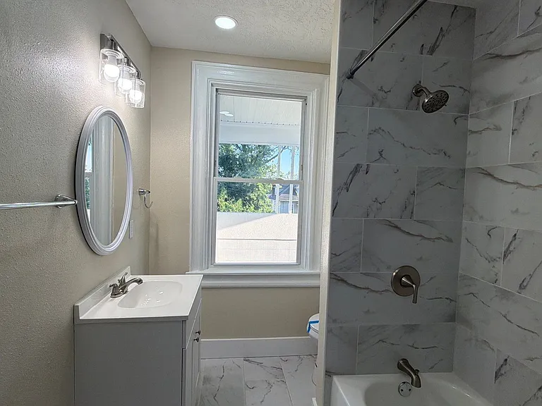 3411 Duvall Ave #B — Photo 13