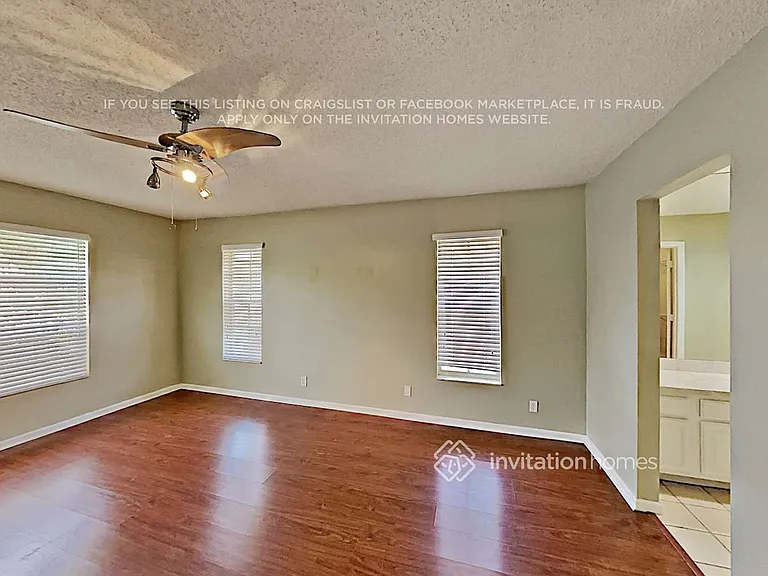 12725 Newton Pl — Photo 7