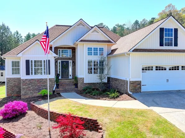 32 Carriage Ln NW, Cartersville, GA 30120