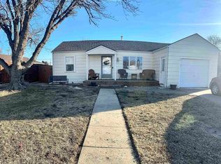 711 W 10th St, La Crosse, KS 67548
