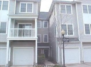 12898 Fair Briar Ln, Fairfax, VA 22033