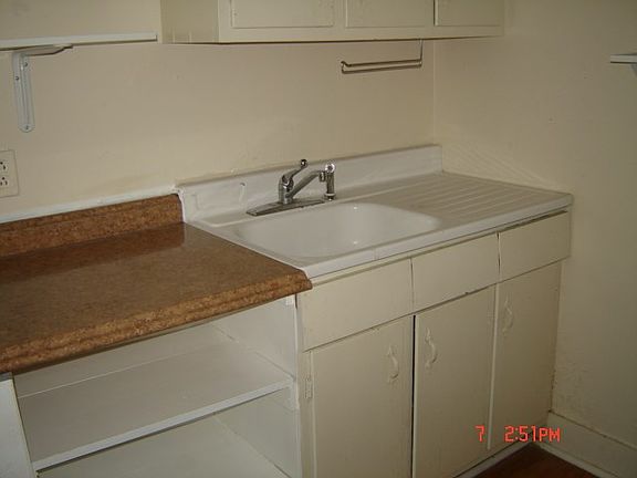 5th image of 4206 Saint Charles Ave APT A