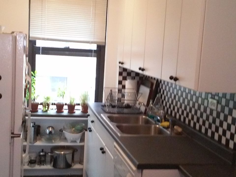 2nd image of 385 Grand St APT 1603