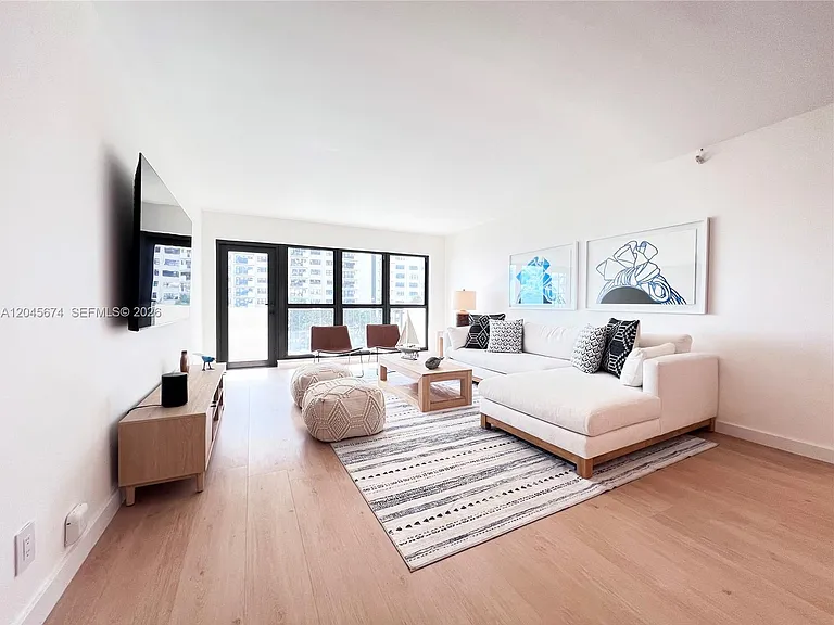 5100 N Ocean Blvd #503 — Photo 12