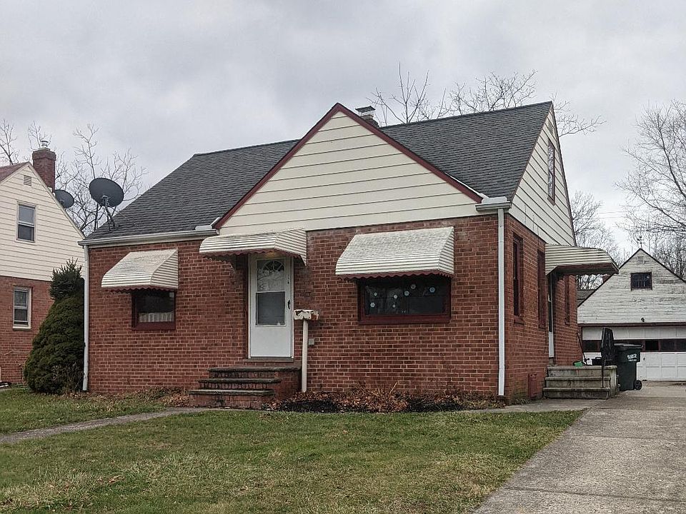1st image of 774 E 256th St