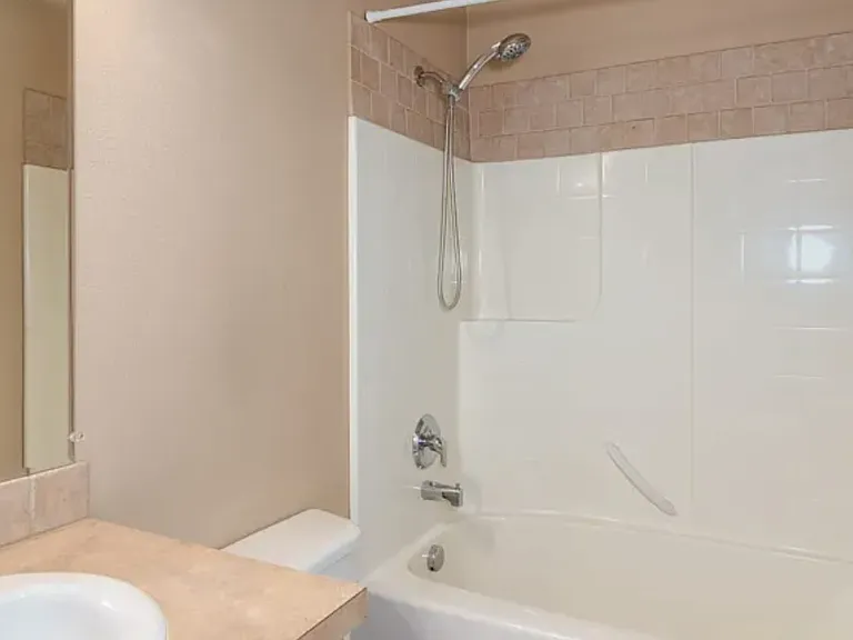 3612 E Moody Rd #B — Photo 9