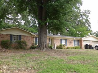 1407 Emerald Dr, Longview, TX 75605