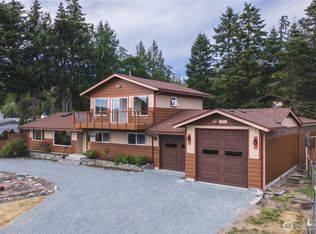15781 Snee Oosh Rd, La Conner, WA 98257