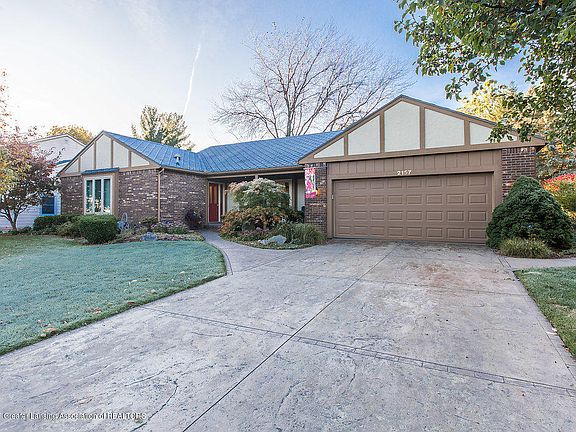 3rd image of 2157 Riverwood Dr