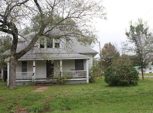 208 S Willard St, Copan, OK 74022