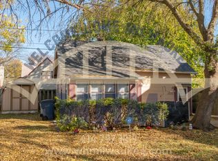 3252 N 49th St, Milwaukee, WI 53216