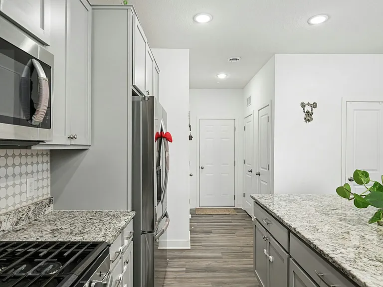 13788 Kaylemore Trl — Photo 18