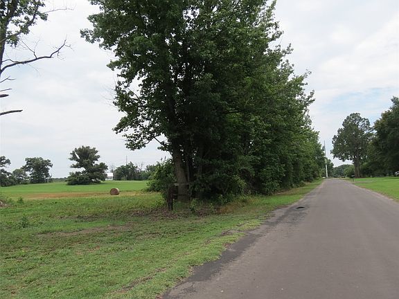 4th image of 355 County Road 3204