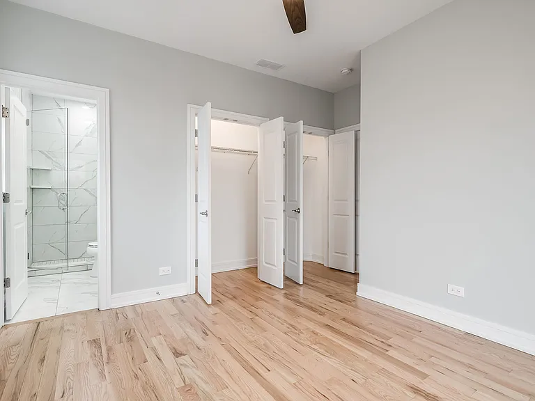 5979 N Elston Ave #3 — Photo 15