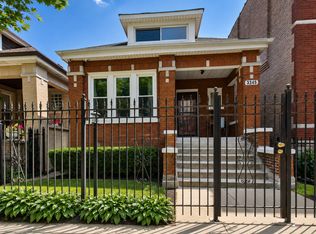 3345 W Carroll Ave, Chicago, IL 60624