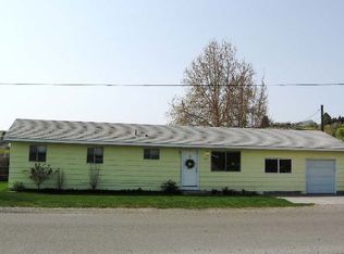 3701 S Grant Loop, West Richland, WA 99353