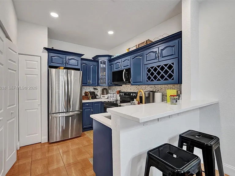 1315 N Santa Catalina Cir #1315 — Photo 4