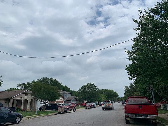 5th image of 4515 Blue Meadow Dr