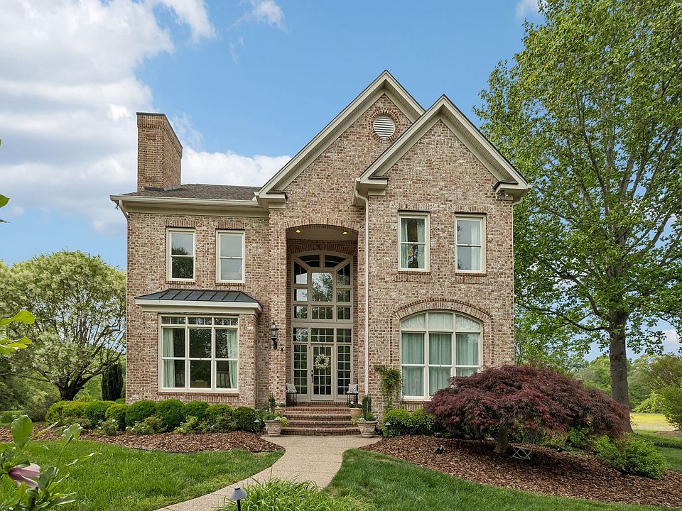 1st image of 625 Sparrow Ct